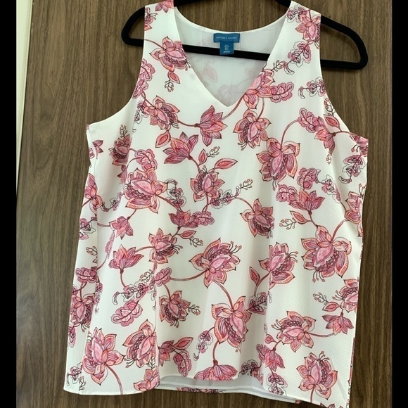 Women’s Antibes Blanc tank top. Pink, white. Large - Picture 1 of 6